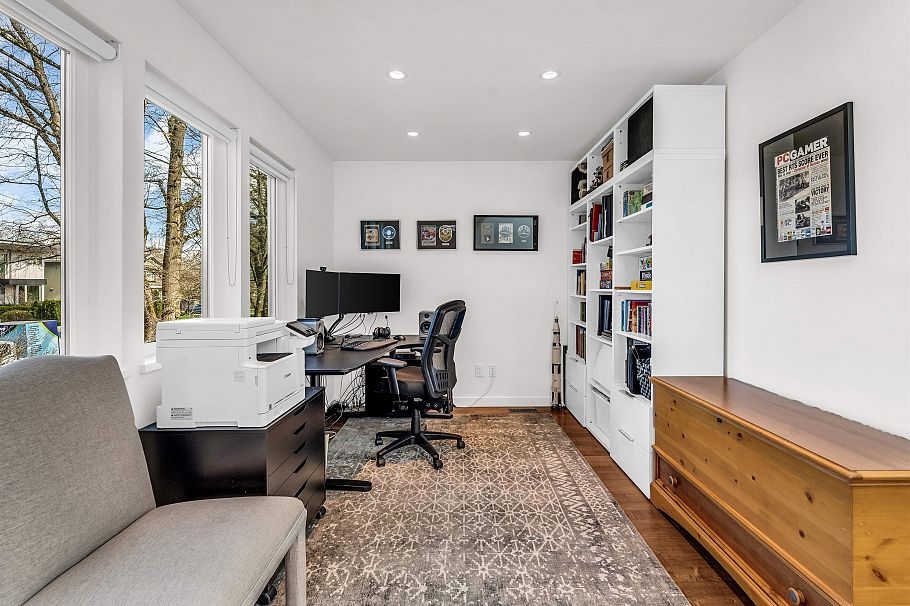 132 W 22nd Avenue Vancouver, BC - 24