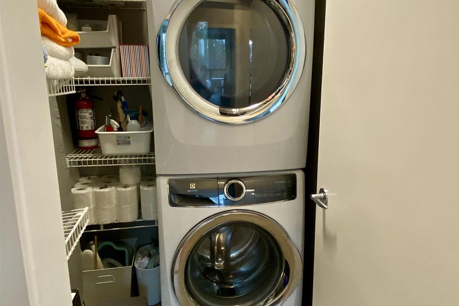 301 560 Raven Woods Drive North Vancouver, BC - 20