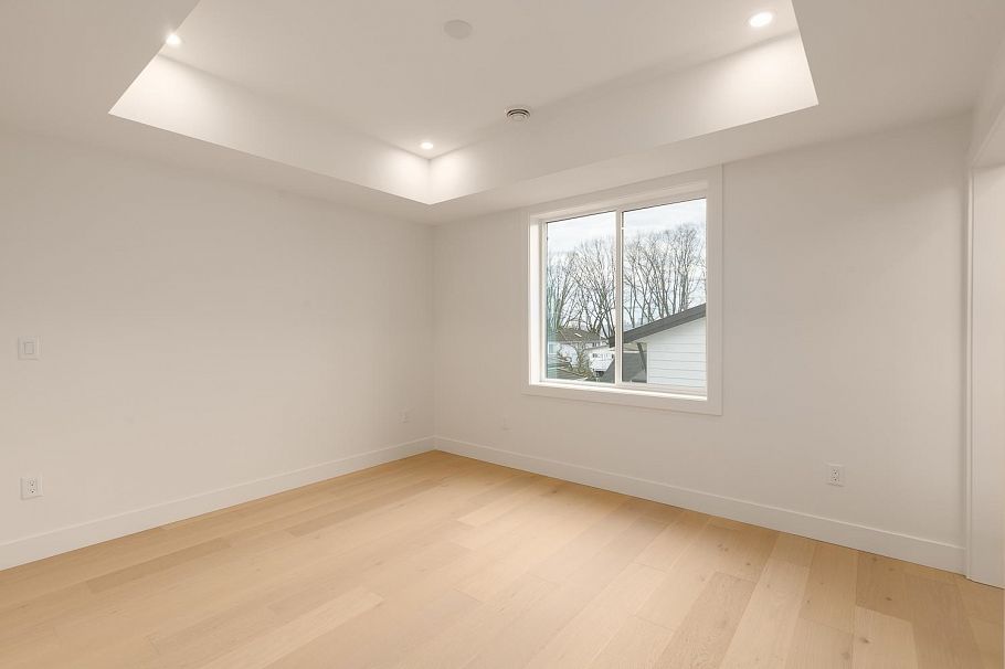 2 3508 E Pender Street Vancouver, BC - 13