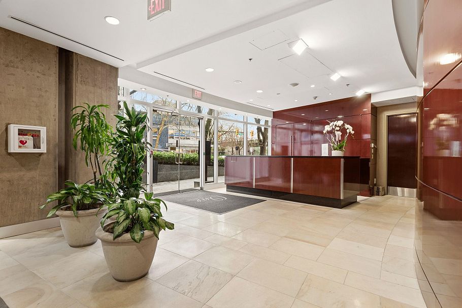 3403 938 Nelson Street Vancouver, BC - 37