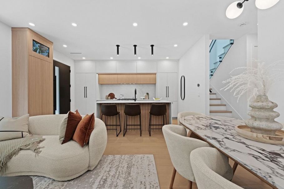 1 3880 W 23rd Avenue Vancouver, BC - 9