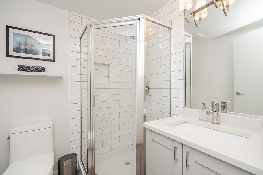 310 678 W 7th Avenue Vancouver, BC - 20