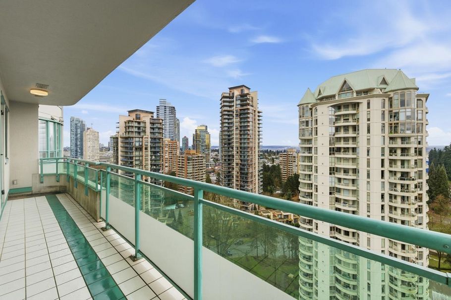 19C 6128 Patterson Avenue Burnaby, BC - 17