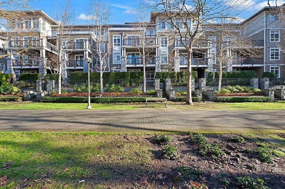 114 6279 Eagles Drive Vancouver, BC - 4