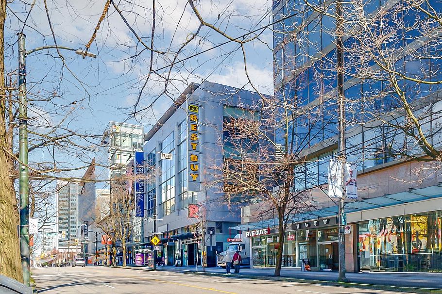 2504 833 Seymour Street Vancouver, BC - 25