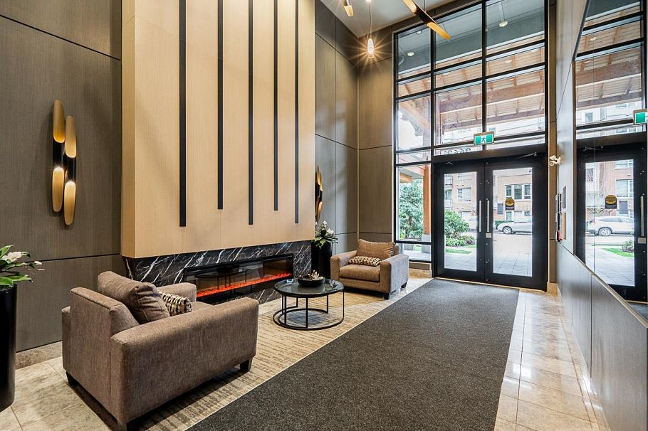 506 2663 Library Lane North Vancouver, BC - 3