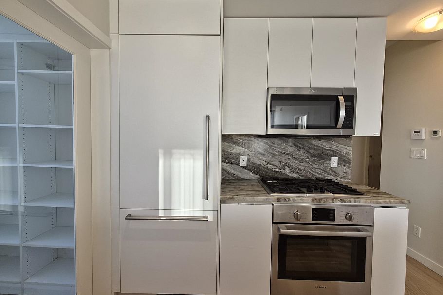 317 2033 W 10th Avenue Vancouver, BC - 18