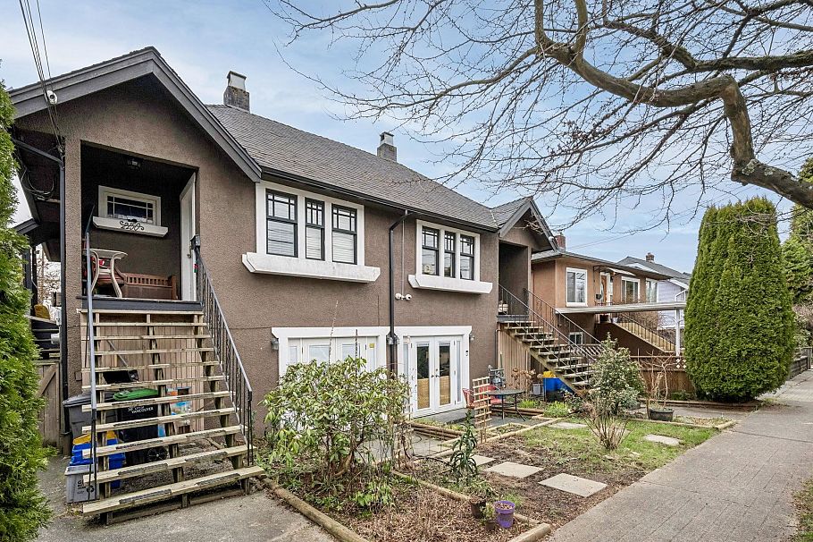 2148 2150 Ferndale Street Vancouver, BC - 3