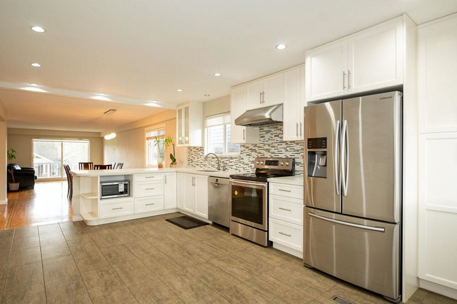 2654 Oxford Street Vancouver, BC - 17