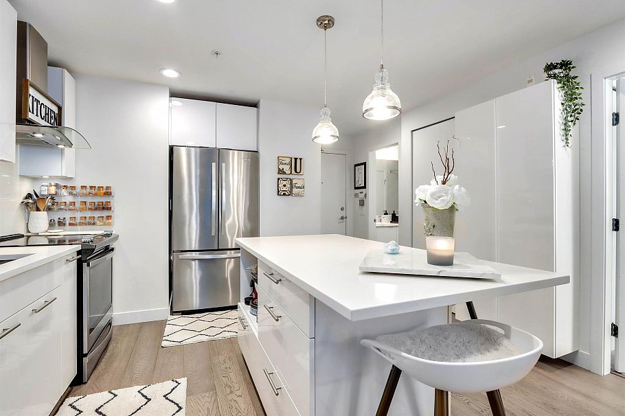 320 723 W 3rd Street North Vancouver, BC - 10