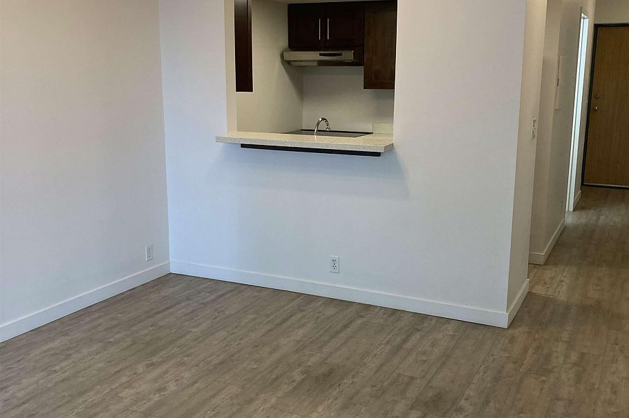 405 789 Drake Street Vancouver, BC - 3