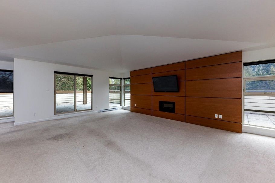 PH1 2832 Capilano Road North Vancouver, BC - 9