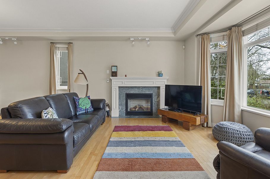 3472 W 13th Avenue Vancouver, BC - 7