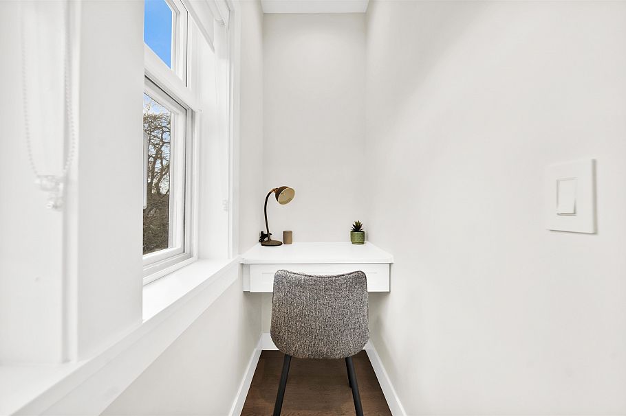 945 E 20th Avenue Vancouver, BC - 21