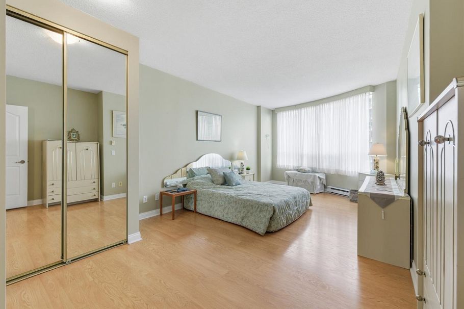 19C 6128 Patterson Avenue Burnaby, BC - 21