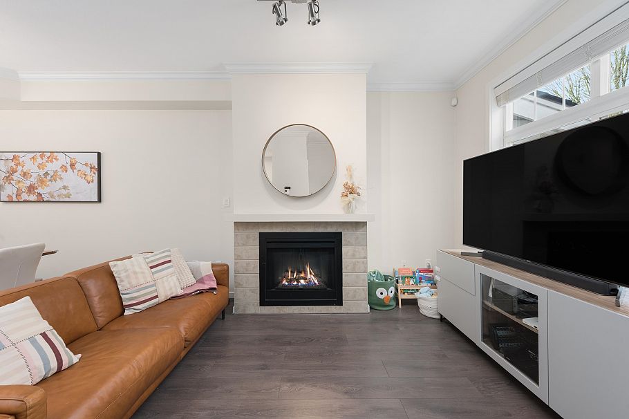 319 W 59th Avenue Vancouver, BC - 8