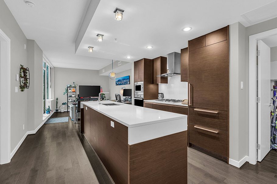 511 508 W 29th Avenue Vancouver, BC - 5