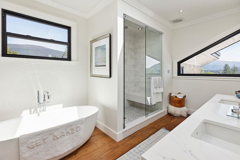 939 Friar Crescent North Vancouver, BC - 23