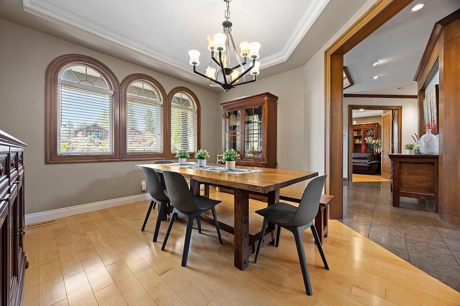 3582 Edgemont Boulevard North Vancouver, BC - 23