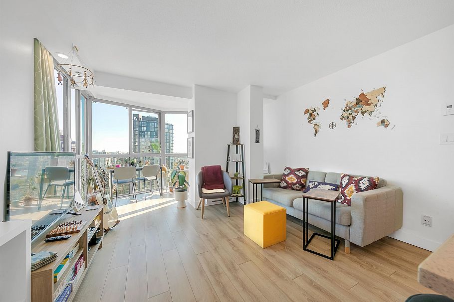 2404 1188 Howe Street Vancouver, BC - 6