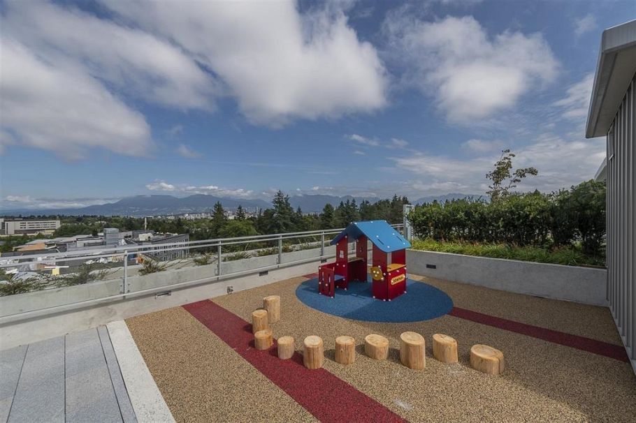 301 4988 Cambie Street Vancouver, BC - 29