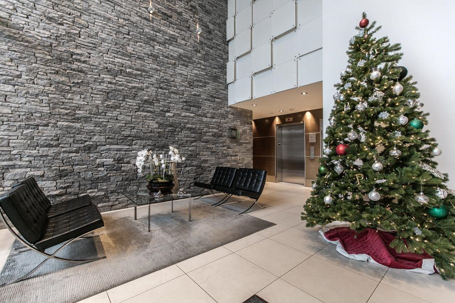 501 1455 Howe Street Vancouver, BC - 2