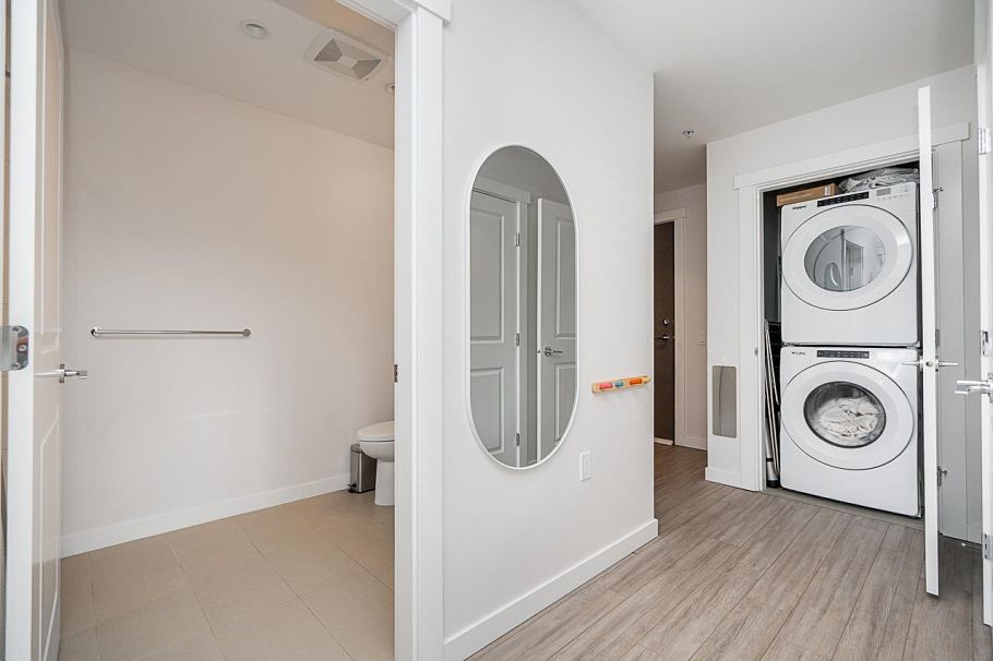 506 2663 Library Lane North Vancouver, BC - 29