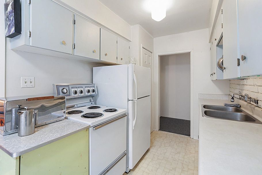 201 2880 Oak Street Vancouver, BC - 10