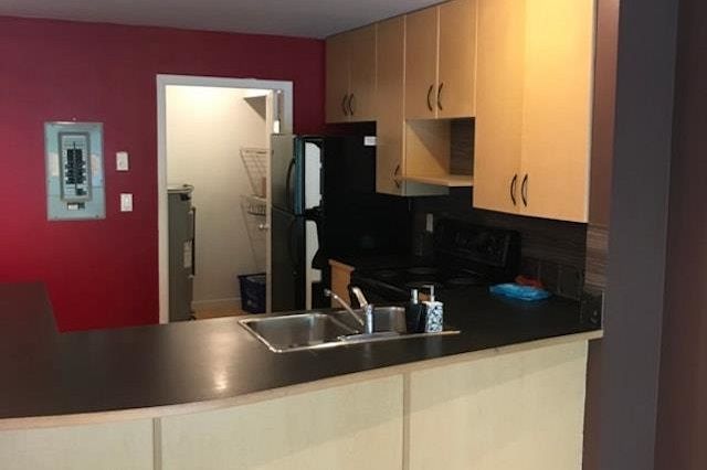 202 2522 WATERLOO STREET, Vancouver BC V6R 3H5 Vancouver, BC - 2