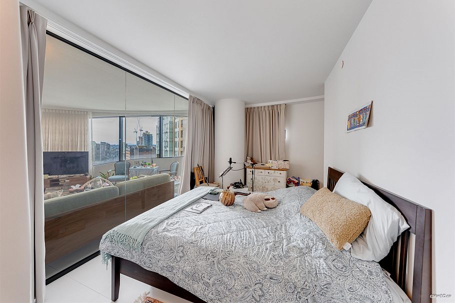 1603 1033 Nelson Street Vancouver, BC - 14