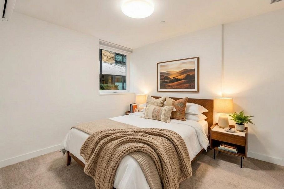 102 649 E 3rd Street North Vancouver, BC - 16