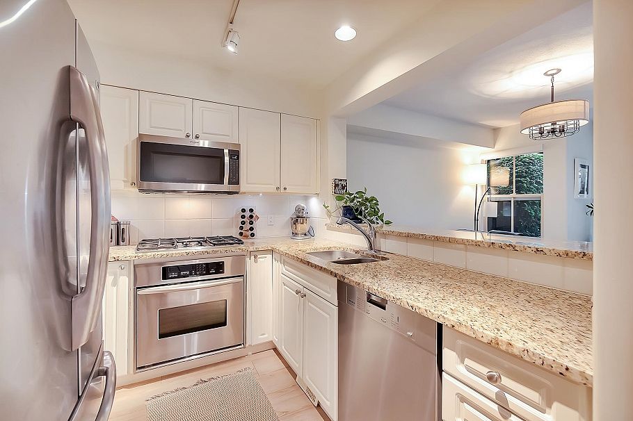 18 1550 Larkhall Crescent North Vancouver, BC - 20