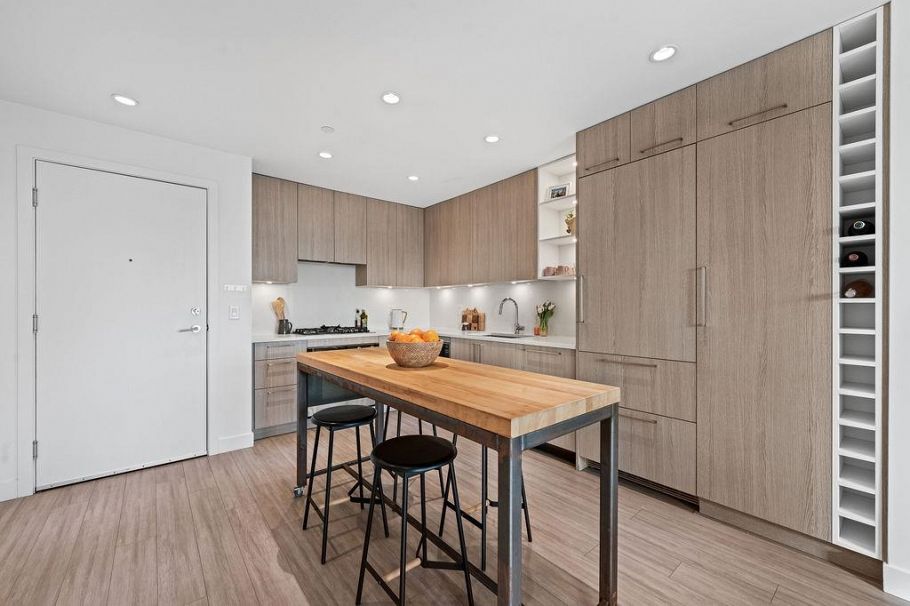 309 747 E 3rd Street North Vancouver, BC - 14