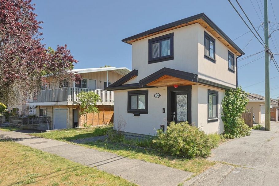 7310 Gladstone Street Vancouver, BC - 15