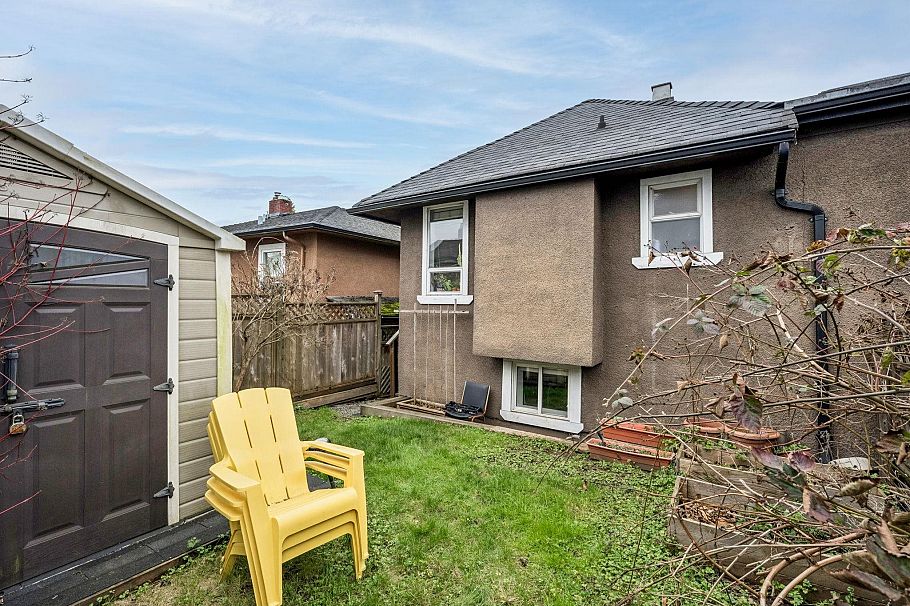 2148 2150 Ferndale Street Vancouver, BC - 20