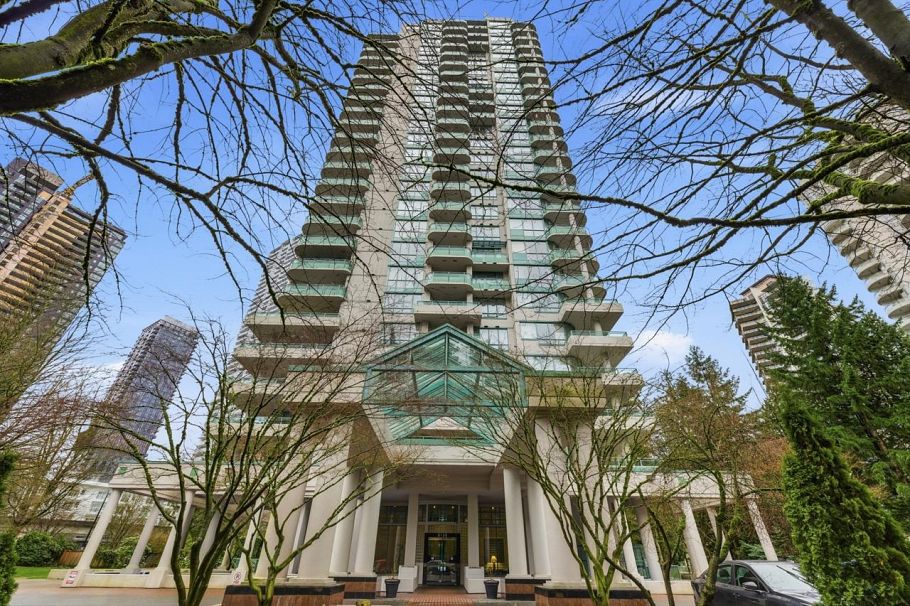 19C 6128 Patterson Avenue Burnaby, BC - 38