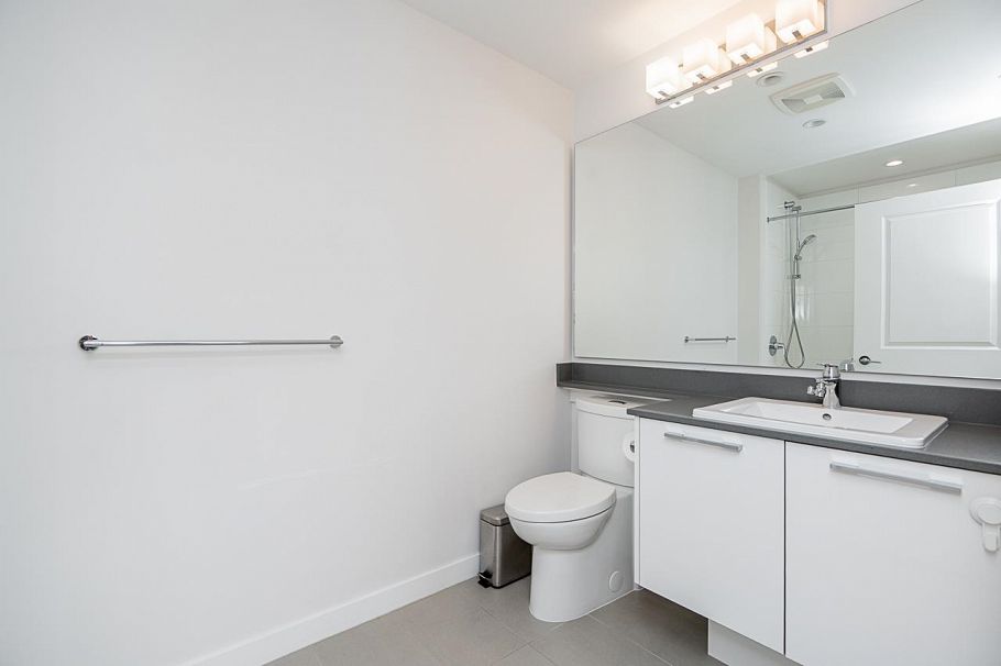 506 2663 Library Lane North Vancouver, BC - 27