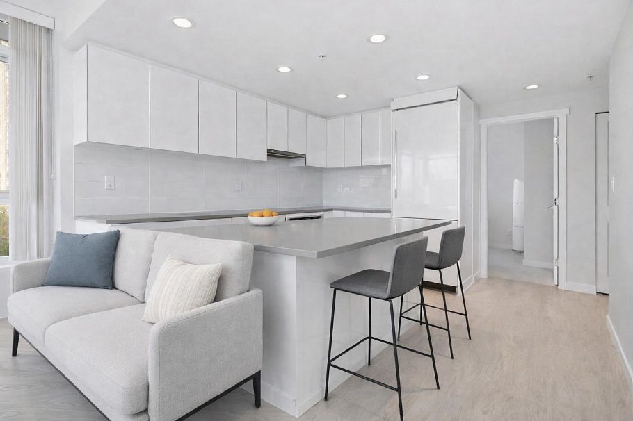 606 2388 Madison Avenue Burnaby, BC - 3