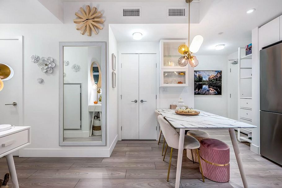 411 3581 E Kent Avenue North Vancouver, BC - 8