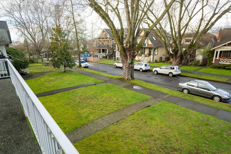 2654 Oxford Street Vancouver, BC - 8