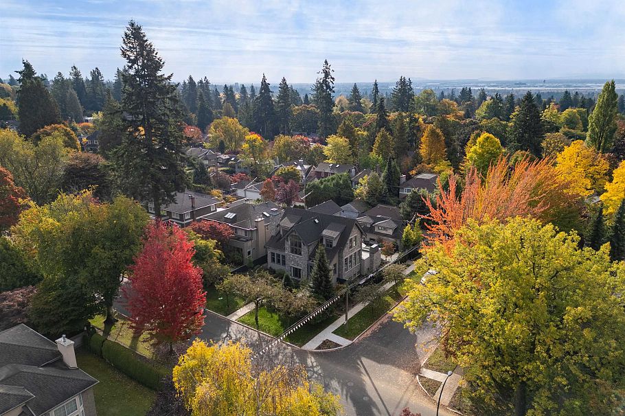 3792 W 34th Avenue Vancouver, BC - 38