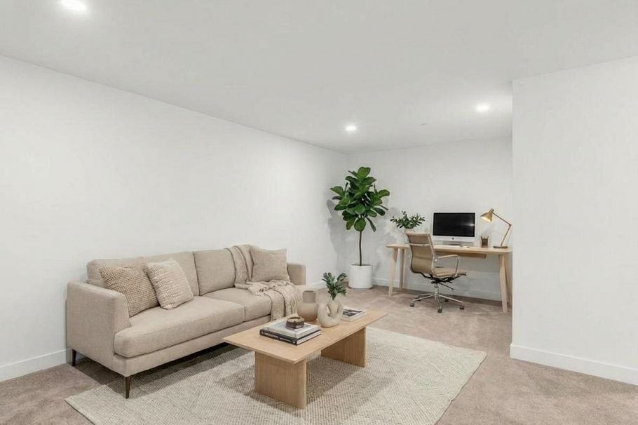 102 649 E 3rd Street North Vancouver, BC - 27