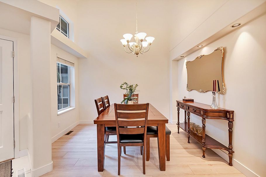 18 1550 Larkhall Crescent North Vancouver, BC - 14