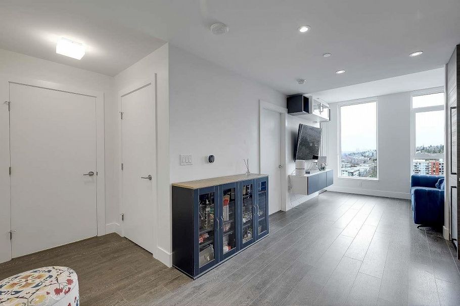 1705 3438 Sawmill Crescent Vancouver, BC - 4