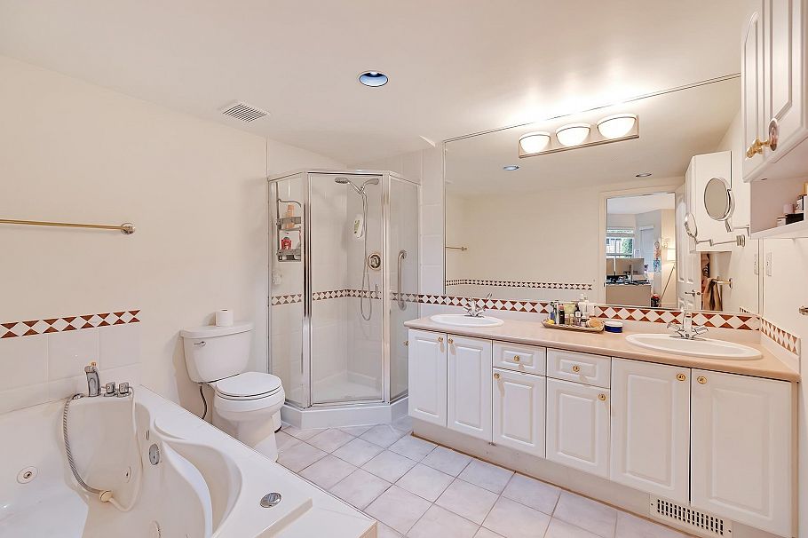 18 1550 Larkhall Crescent North Vancouver, BC - 24