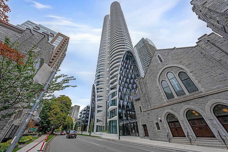 1603 1033 Nelson Street Vancouver, BC - 1