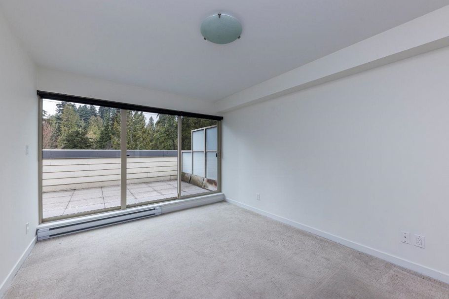 PH1 2832 Capilano Road North Vancouver, BC - 17