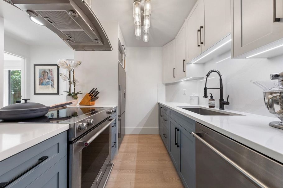 204 2410 Cornwall Avenue Vancouver, BC - 19