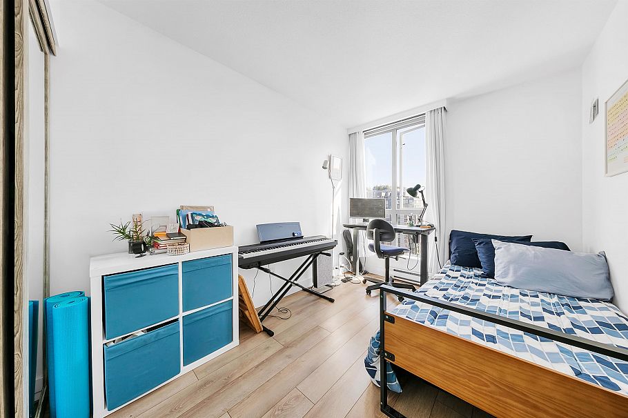 2404 1188 Howe Street Vancouver, BC - 16