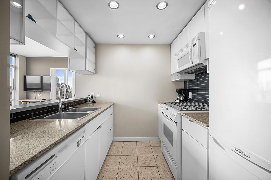 3608 928 Beatty Street Vancouver, BC - 12